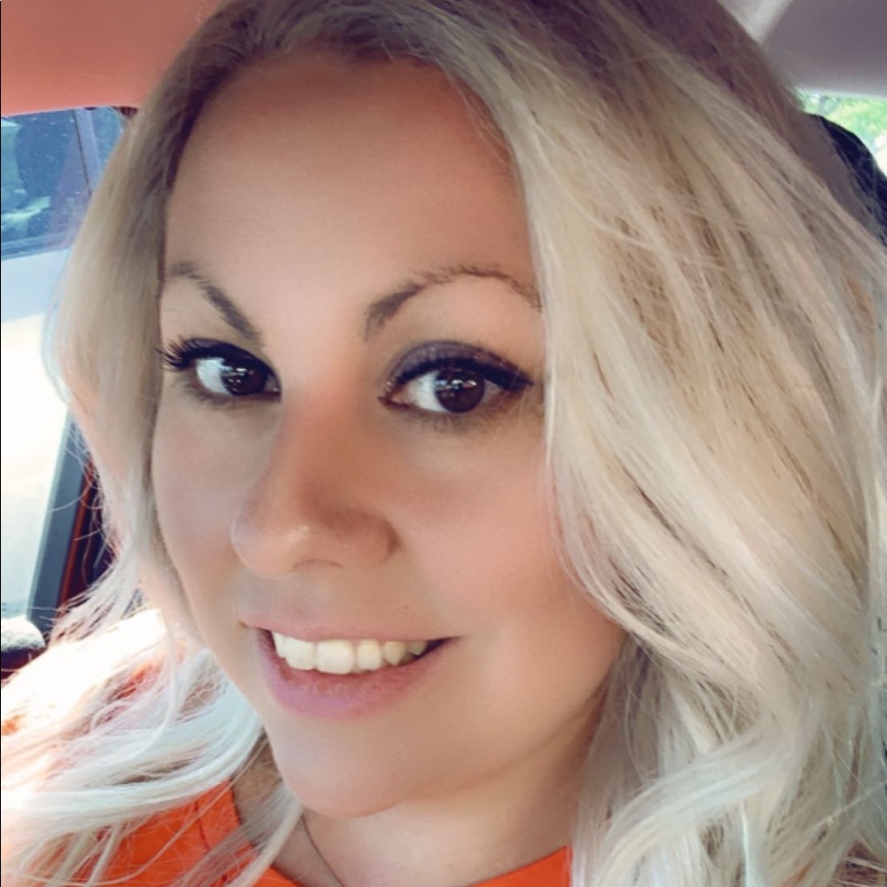 Meet your Posher, Kristie
